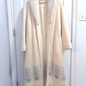 vintage VAKA Icelandic 100% pure wool jacket